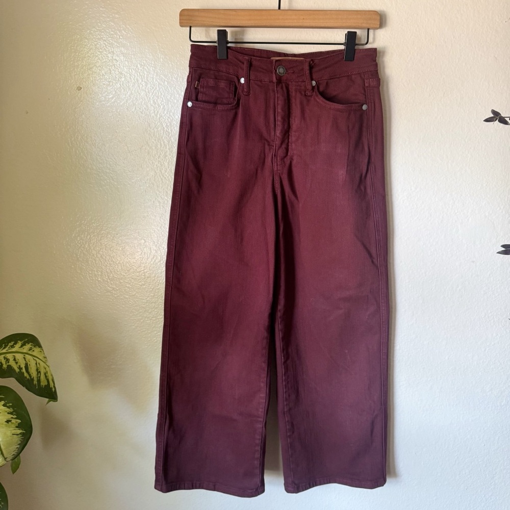 Judy Blue | Tummy Control Wide Leg Crop Jeans